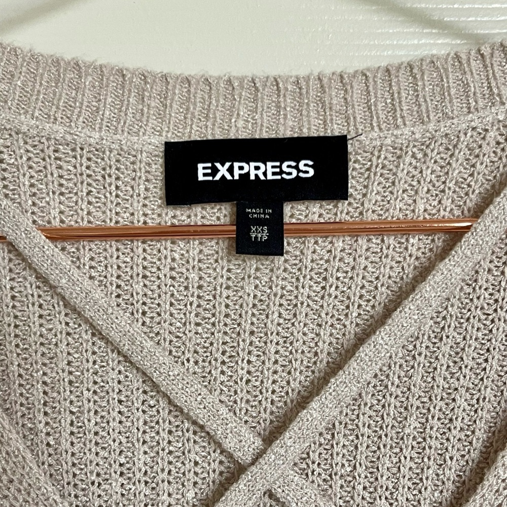 EXPRESS Sweater - Picture 6 of 6